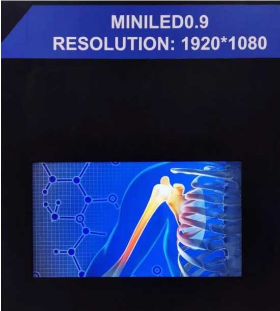 四合一Mini小间距LED显示屏能否成为企业掘金点