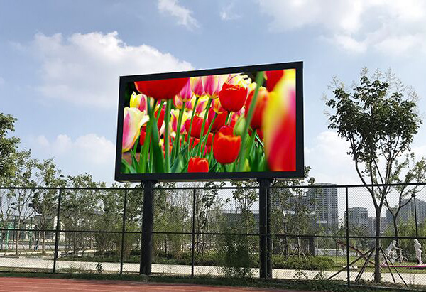 户外LED显示屏怎么选择型号？